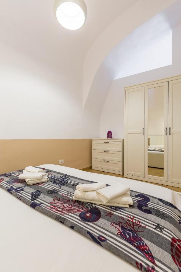 Tizzano House - La Marina Apartment Procida Luaran gambar